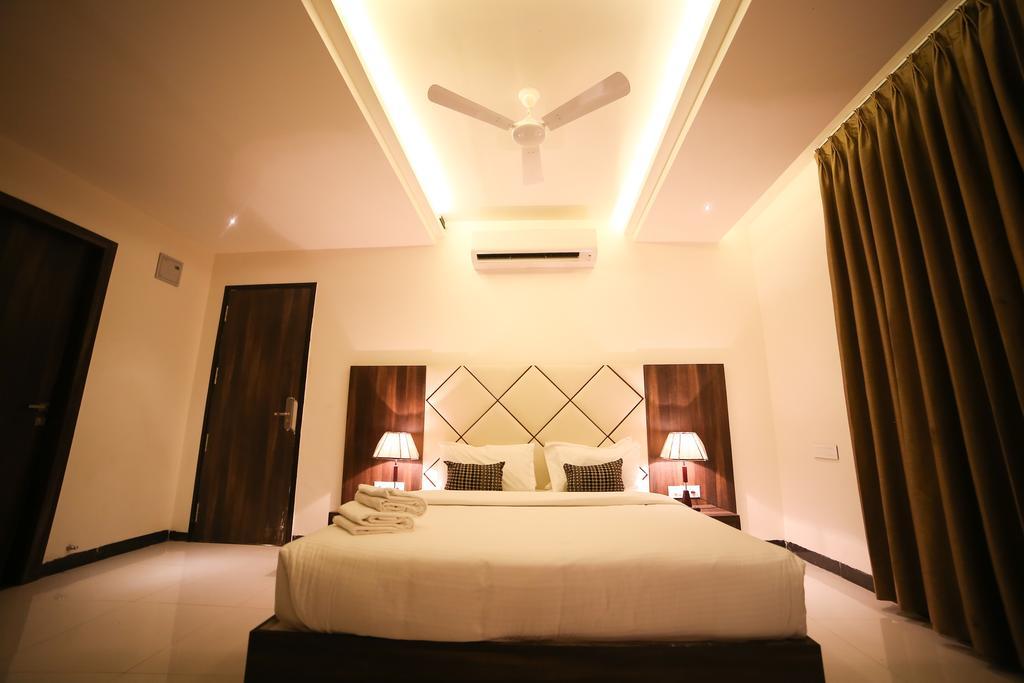 Meghdoot Hotel & Resort Ujjain Luaran gambar
